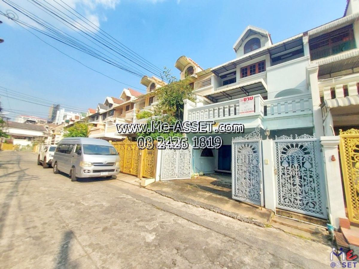 For RentTownhomePinklao, Charansanitwong : Selling and renting a townhouse near the Pinklao, Bangyi Khan Charan Sanitwong, Arun Amarin, Bangkok Noi: Phin Charan Villa, near 35 Bow: 3 floors 32 sq.w.: Code NN-91388