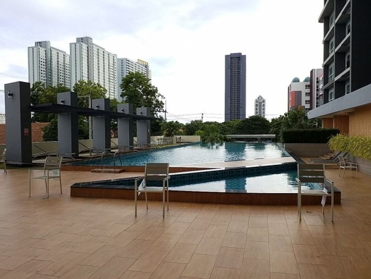 For SaleCondoPattaya, Bangsaen, Chonburi : Condo for sale, La San Tier 🌊🏢 Large room 49.11 sq.m., 29th floor, sea view and city