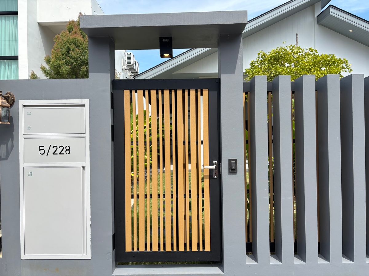 For SaleHousePhuket : Detached house, newly built on an area of ​​50 square meters near the sea near Central Phuket