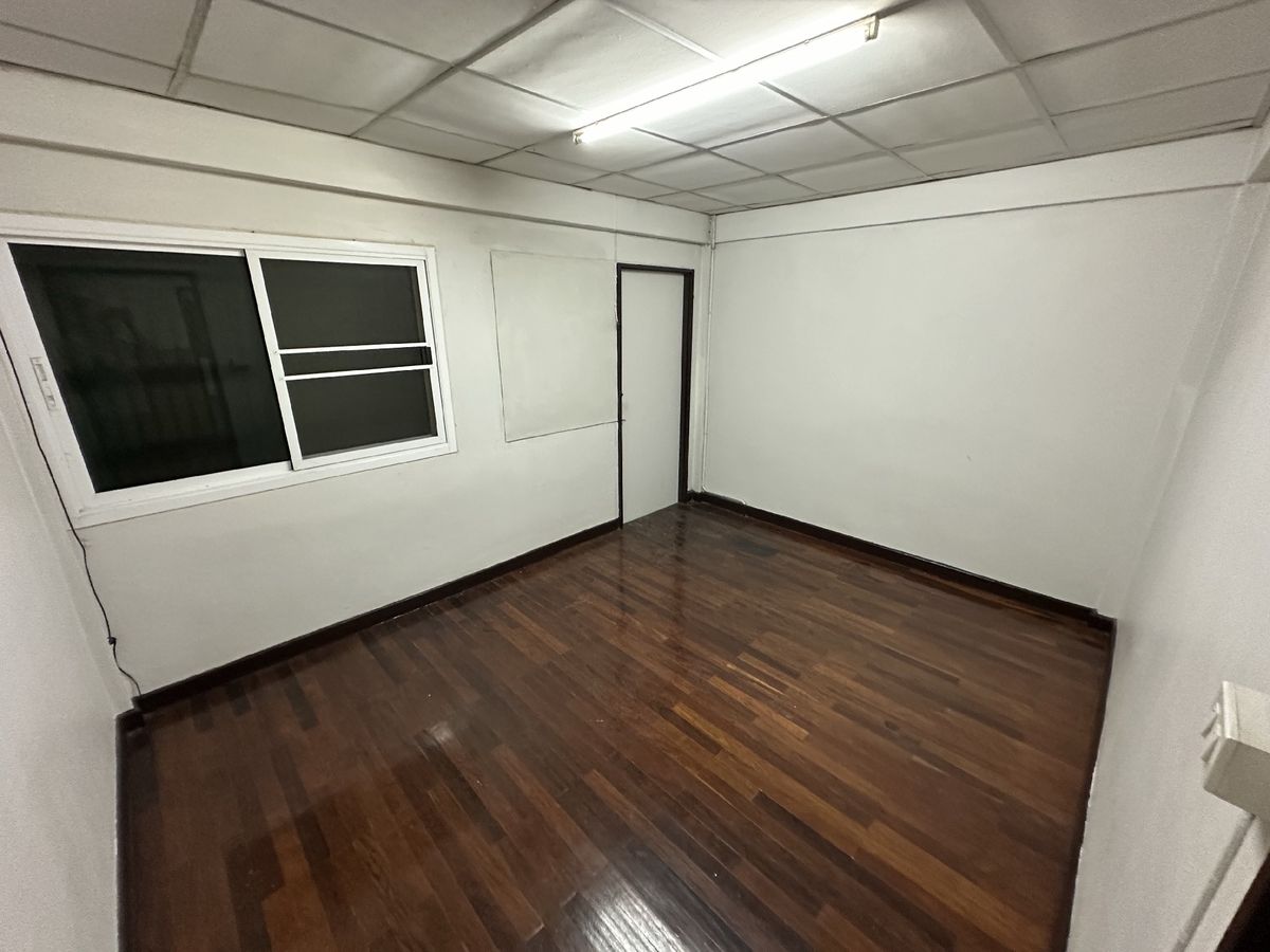 ให้เช่าทาวน์โฮมแจ้งวัฒนะ เมืองทอง : อยู่ใกล้รถไฟฟ้า = ใช้ชีวิตง่ายกว่า! บ้านเช่าแจ้งวัฒนะ 21 พร้อมเข้าอยู่