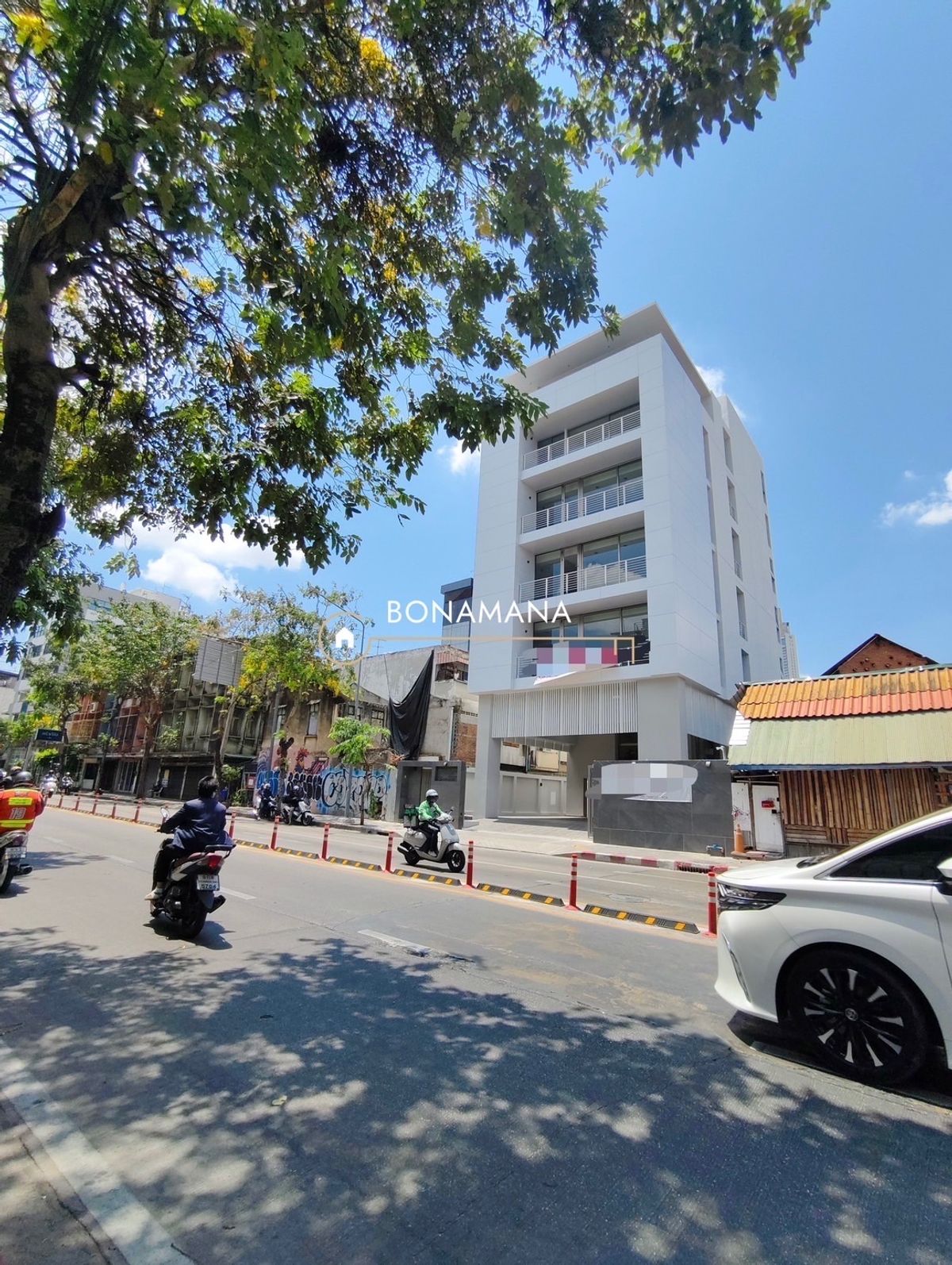For RentOfficeSilom, Saladaeng, Bangrak : New office for rent, Stand Alone, Four Phraya (MRT Hua Lamphong 1KM)