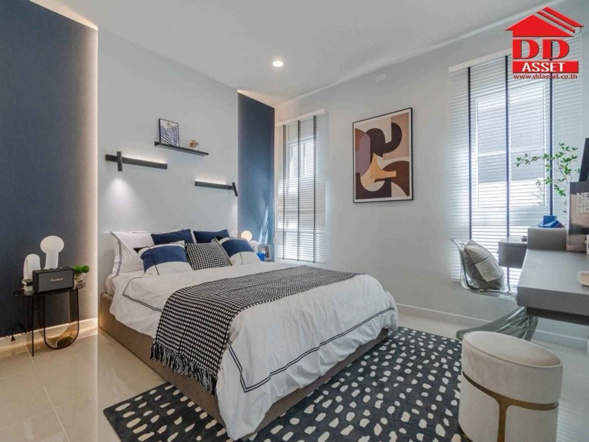 ขายบ้านลาดกระบัง สุวรรณภูมิ : ขายบ้านเดี่ยว 2 ชั้น เดอะ แฮมป์ตัน พระราม9 กรุงเทพกรีฑา (The Hampton Rama 9 Krungthep Kreetha) ใกล้ถนนตัดใหม่ศรีนครินทร์- ร่มเกล้า รหัส : H8174