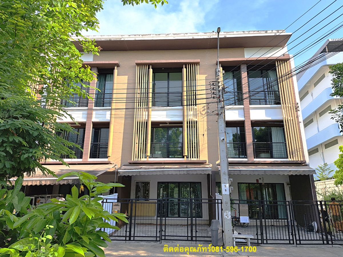 For SaleTownhomeThaphra, Talat Phlu, Wutthakat : Ban Klang Mueang Kanlapaphruek Soi, Thonburi Court 29/2 Kamnan