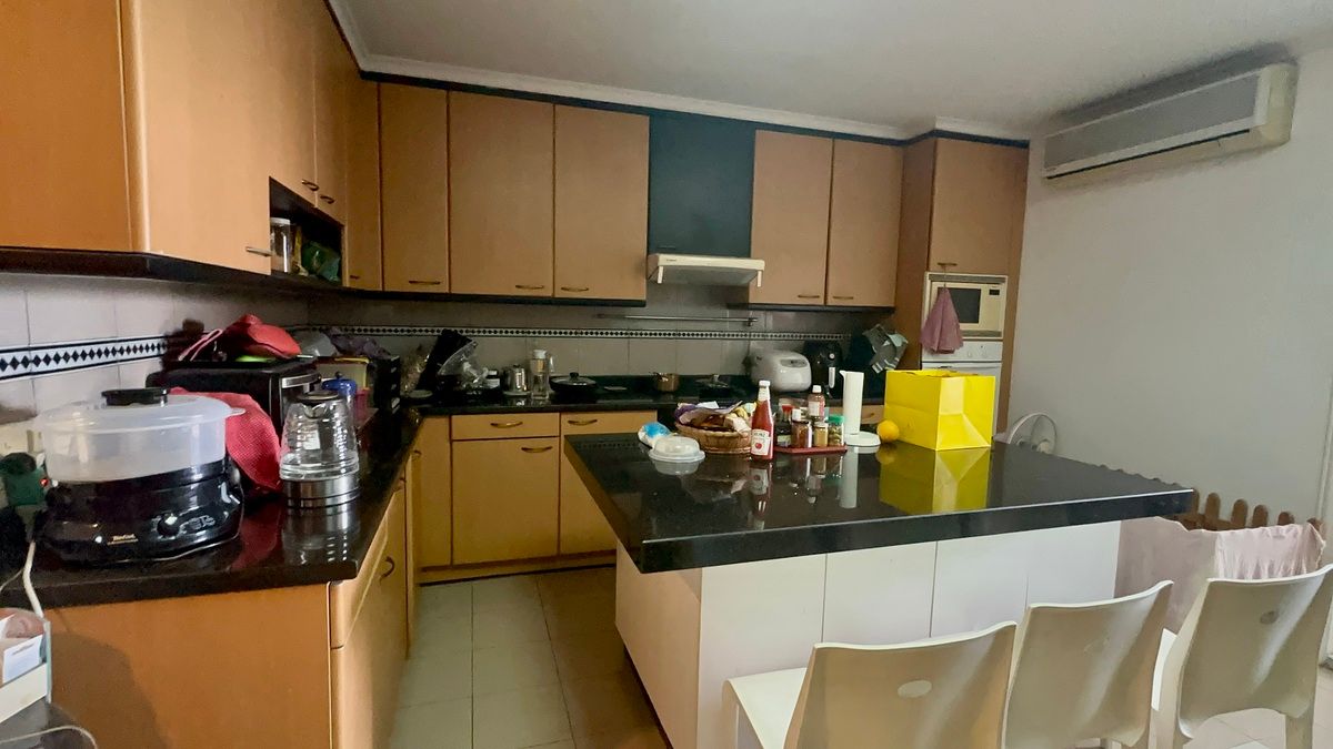 For SaleCondoNana, North Nana,Sukhumvit13, Soi Nana : For Sale Condo Kallista Manations Large Room with Balcony (S03-1995)
