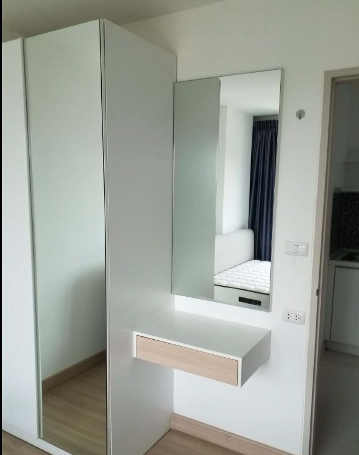 For SaleCondoPattaya, Bangsaen, Chonburi : Condo for sale, La San Tier 🌊🏢 Large room 49.11 sq.m., 29th floor, sea view and city