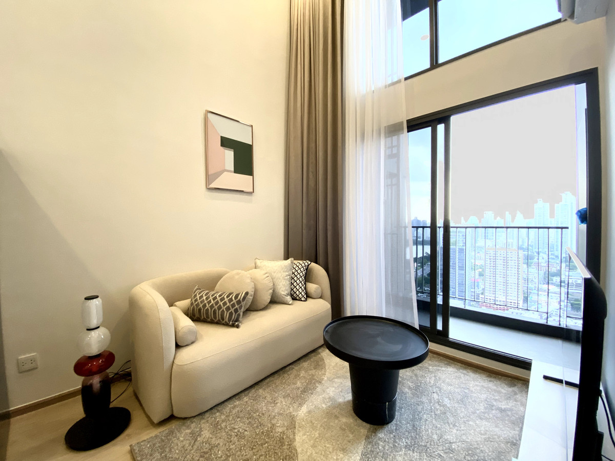 For RentCondoKhlongtoei, Kluaynamthai : Life Rama 4-Asoke For Rent (Loft)