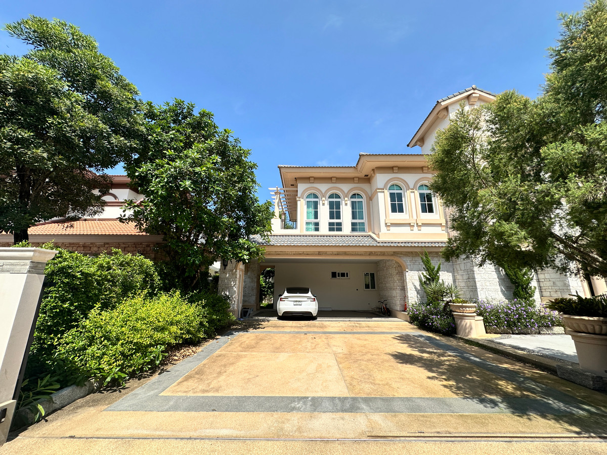 ให้เช่าบ้านบางนา แบริ่ง ลาซาล : RH031425 ให้เช่า บ้านเดี่ยว 2ชั้น 4ห้องนอน นันทวัน บางนา กม.7 ใกล้ Mega Bangna