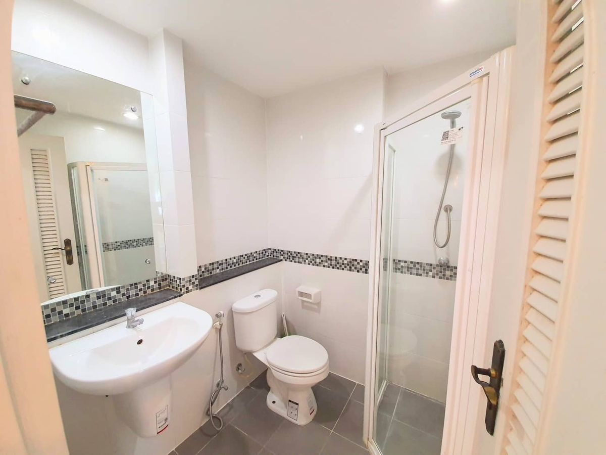 For SaleCondoBangna, Bearing, Lasalle : Urgent sale ✨ Sense of London ✨ 2 bedrooms, 2 bathrooms, convenient transportation, near BTS Bearing (PS64106)