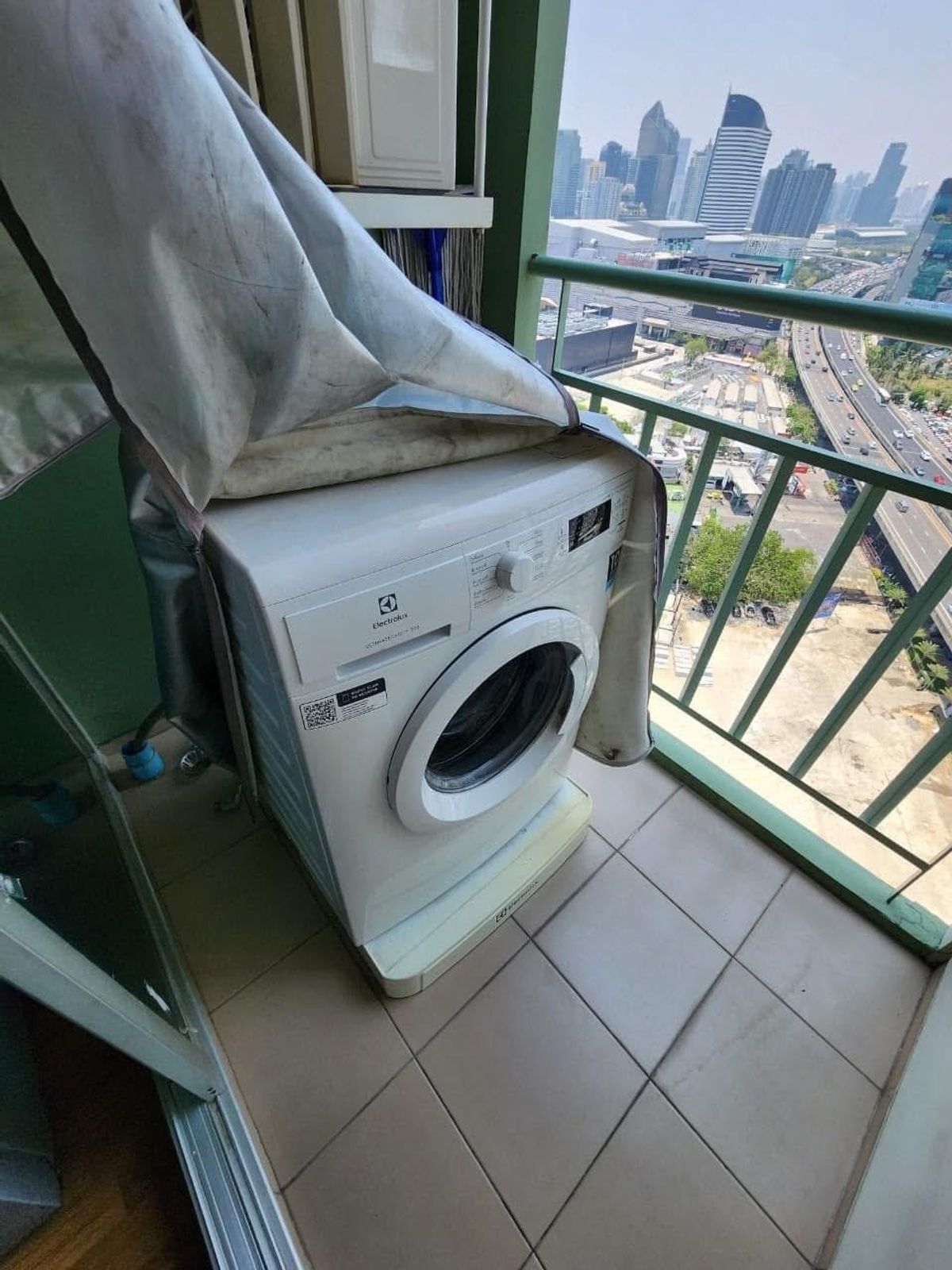 For RentCondoRama9, Petchburi, RCA : ✅ LPARK186 ✅ Line : @p2nproperty