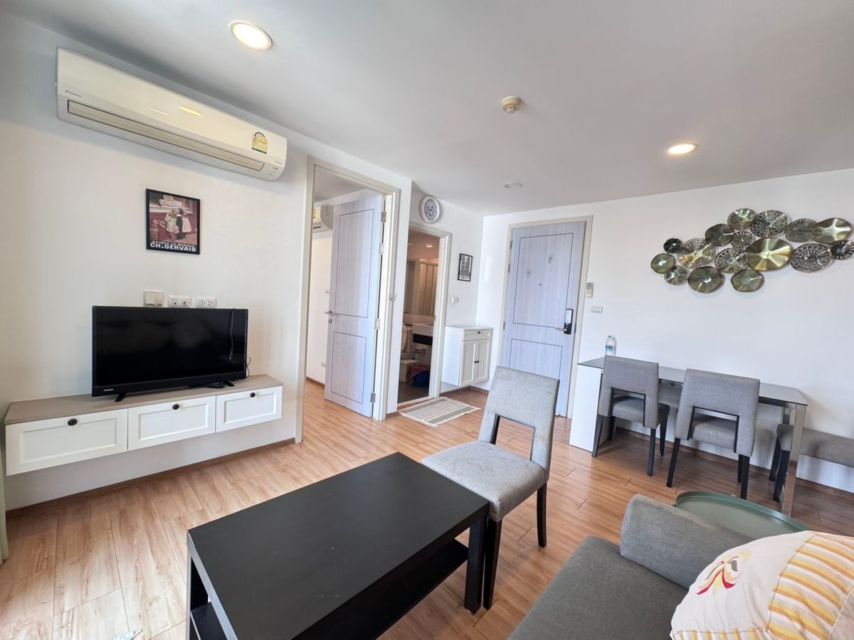 For RentCondoSathorn, Narathiwat : Notting Hill Exclusive Charoen Krung 2 Bedroom Condos Opposite Asiatique is available for rent!