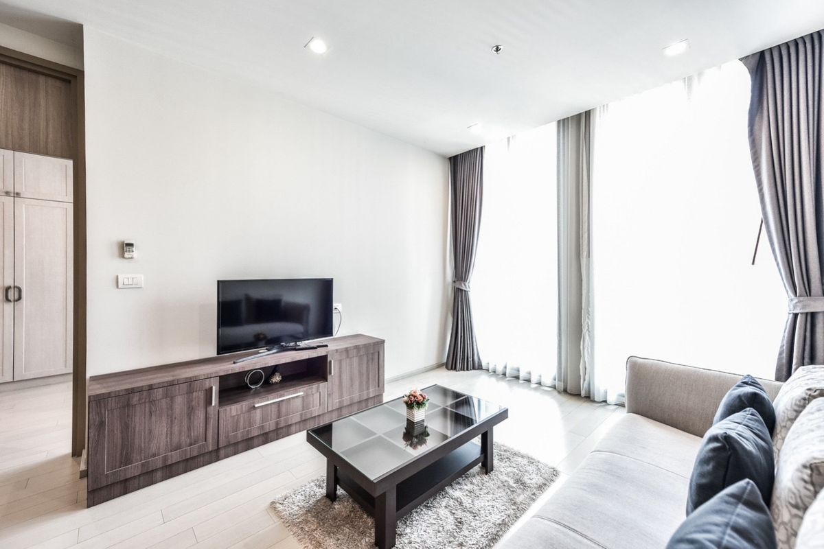 ให้เช่าคอนโดวิทยุ ชิดลม หลังสวน : [L250313013] สำหรับเช่า Noble Ploenchit | 1 ห้องนอน | ขนาด 58 ตร.ม. | ราคาพิเศษ | พร้อมเข้าอยู่