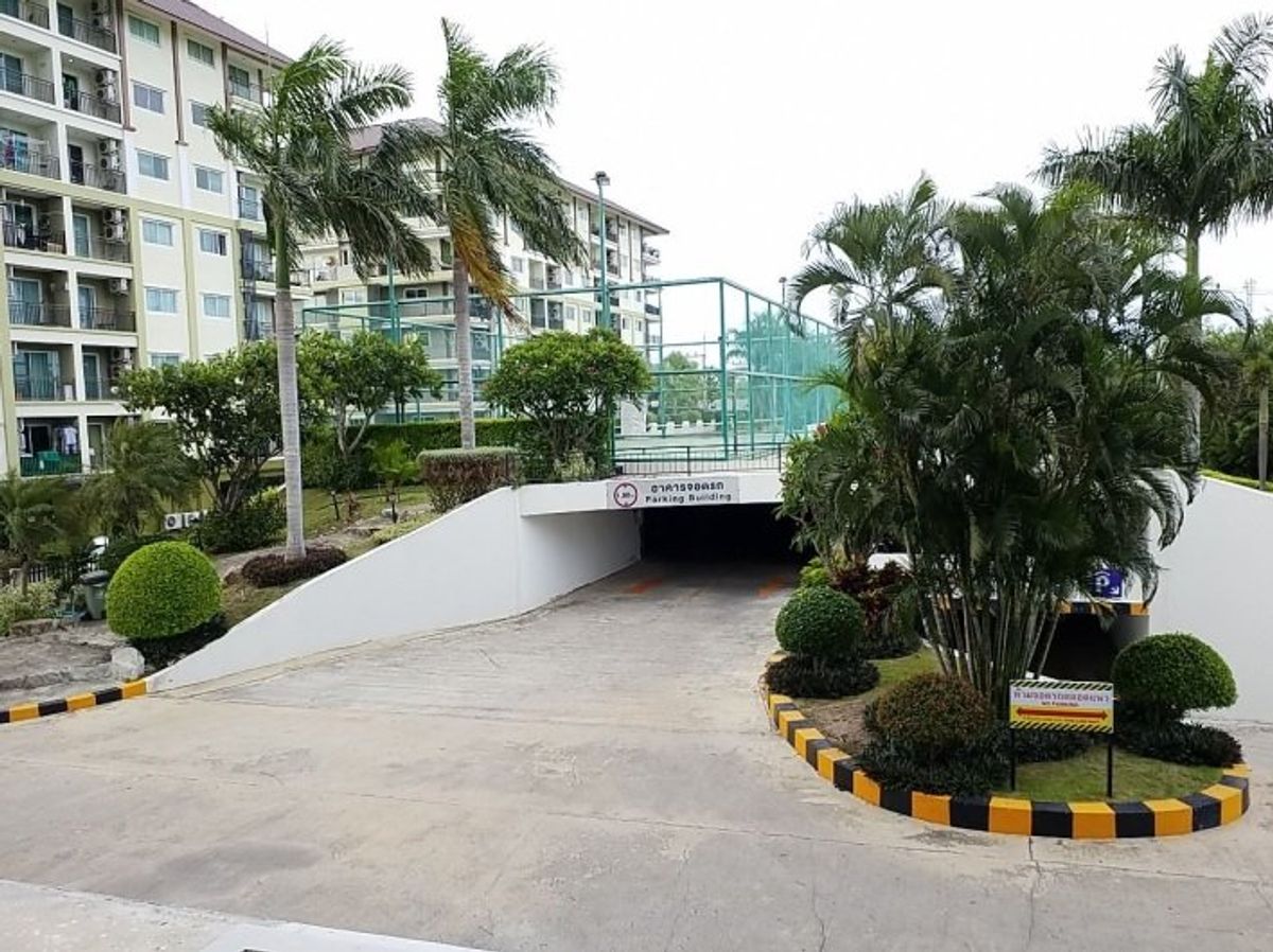 For SaleCondoPattaya, Bangsaen, Chonburi : Condo for sale, La San Tier 🌊🏢 Large room 49.11 sq.m., 29th floor, sea view and city