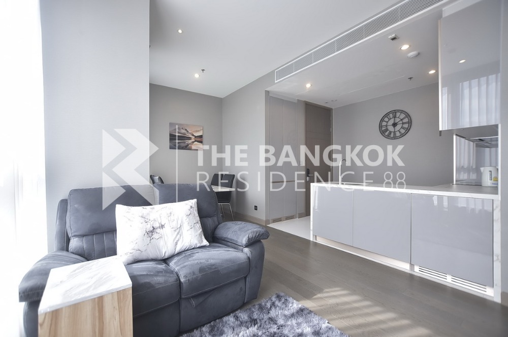 For SaleCondoRama9, Petchburi, RCA : 🔥 ขายด่วน  ถูกมากTHE ESSE at SINGHA COMPLEX คอนโดระดับ Luxury 48.7 sqm 1 bedroom ห้องสวยมาก ตำแหน่งดี 13,500,000	 บาท