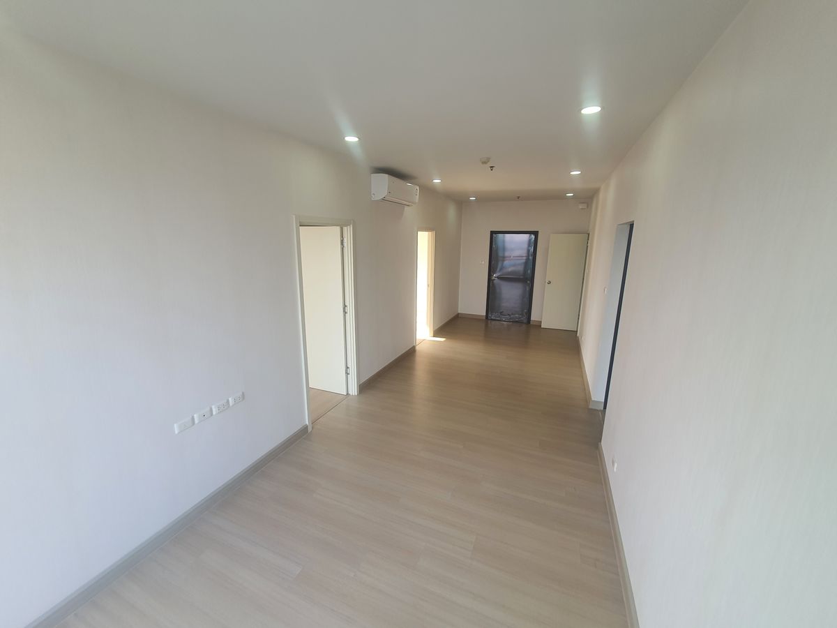 ขายคอนโดปิ่นเกล้า จรัญสนิทวงศ์ : คอนโด ห้องมุม 83.9 ตารางเมตร, เป็นส่วนตัว เนื้อที่เยอะ, ศุภาลัย ลอฟท์ สถานีแยกไฟฉาย, ห้องใหม่ไม่เคยอยู่, วิวระเบียงไม่มีตึกบัง อากาศดี, ห่างรถไฟฟ้า สถานีแยกไฟฉาย เพียง 350 เมตร