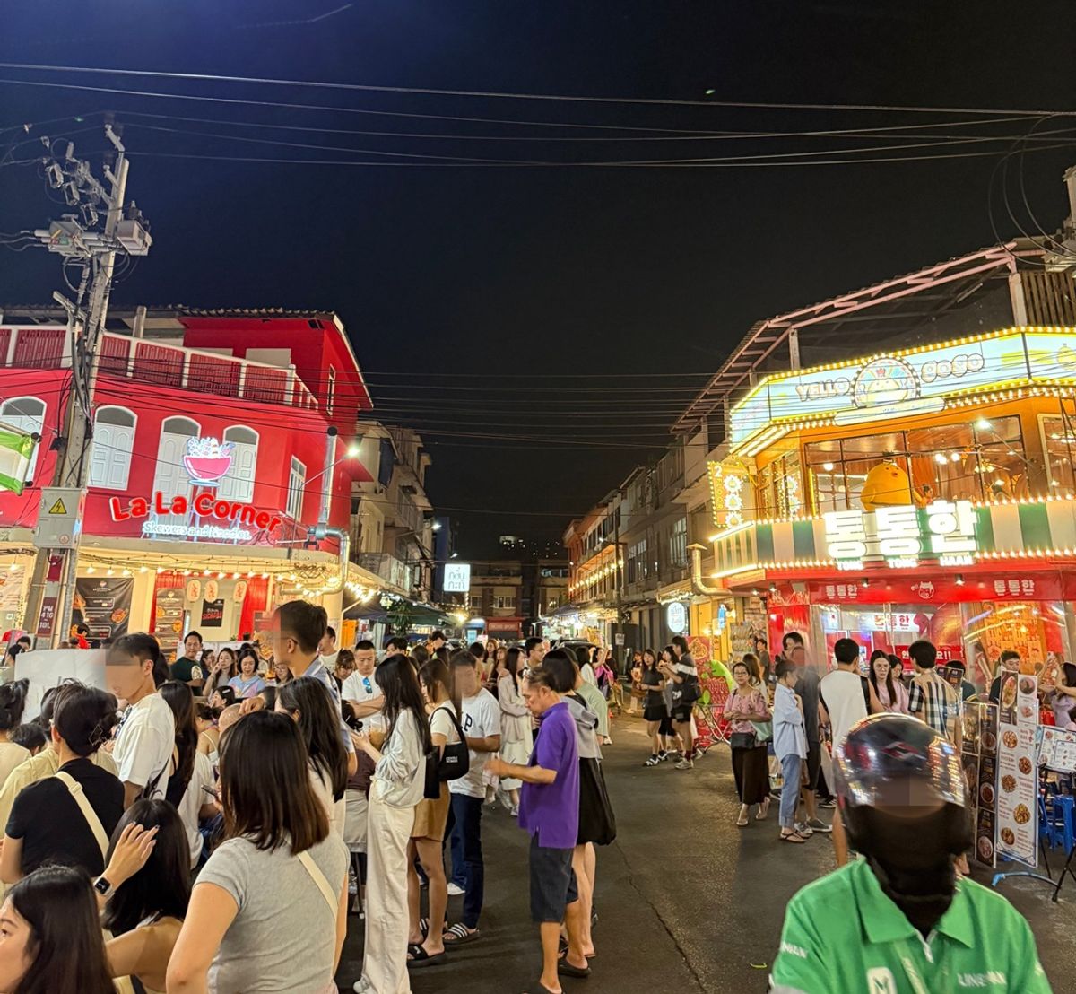เซ้งร้านค้า/ตลาดนัดสยาม จุฬา สามย่าน : เซ้งร้าน ย่านบรรทัดทอง จุฬาซอย 3  ชั้น 1 ในซอยโซนหลัก ทำเลดีสุดปัง ด้านหลังติดโครงการสวนหลวงสแควร์