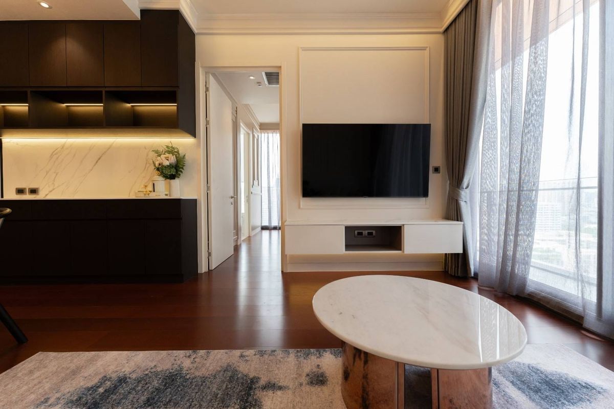 ให้เช่าคอนโดสุขุมวิท อโศก ทองหล่อ : คอนโด KHUN by YOO ห้องสวย เฟอร์นิเจอร์ครบ พร้อมเช่าอยู่