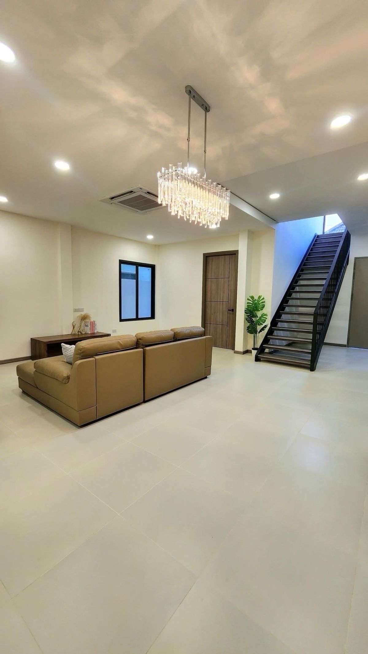 For SaleTownhomeSukhumvit, Asoke, Thonglor : 🏡 Newly Built Pool Villa for Sale | Sukhumvit 60/1 | 700 m. to BTS Bang Chak | Sold with Tenant Until Feb 2027