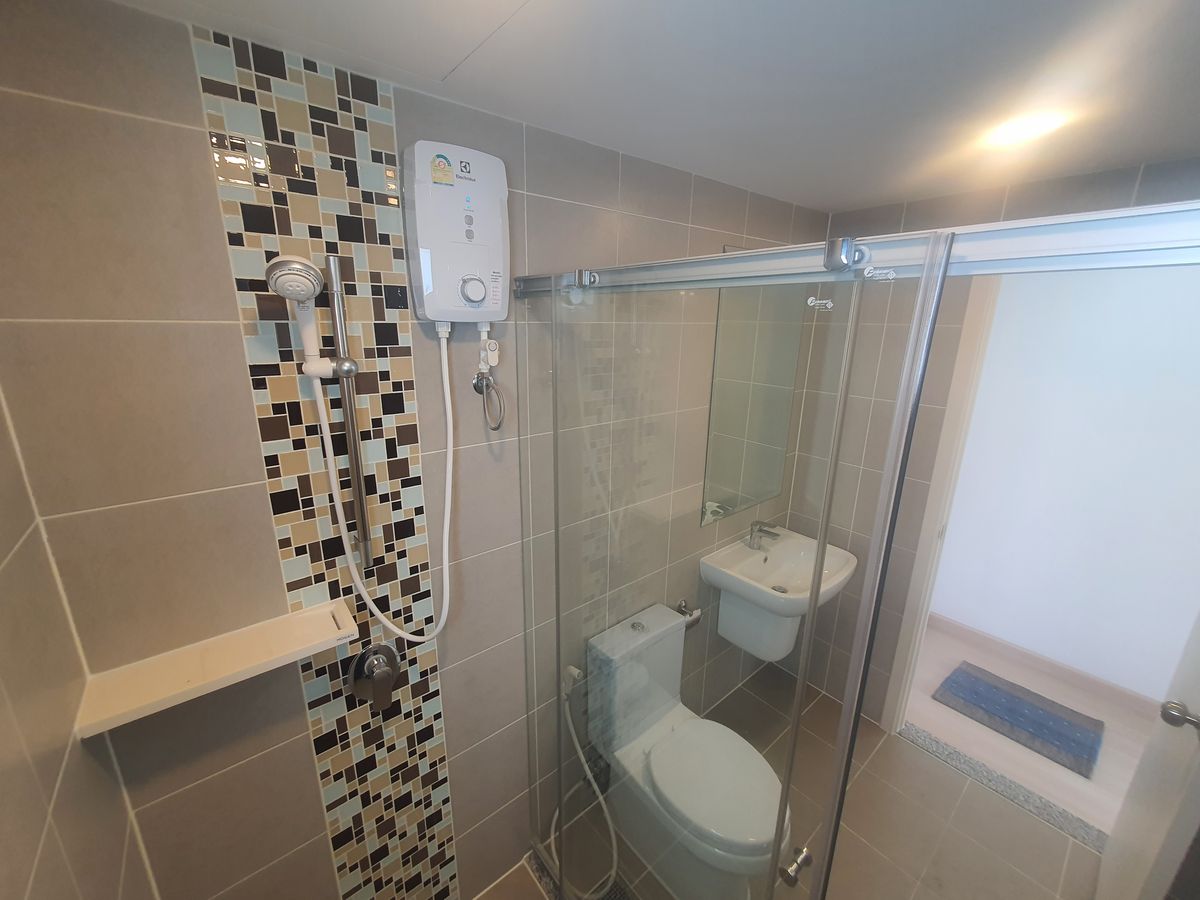 ขายคอนโดปิ่นเกล้า จรัญสนิทวงศ์ : คอนโด ห้องมุม 83.9 ตารางเมตร, เป็นส่วนตัว เนื้อที่เยอะ, ศุภาลัย ลอฟท์ สถานีแยกไฟฉาย, ห้องใหม่ไม่เคยอยู่, วิวระเบียงไม่มีตึกบัง อากาศดี, ห่างรถไฟฟ้า สถานีแยกไฟฉาย เพียง 350 เมตร