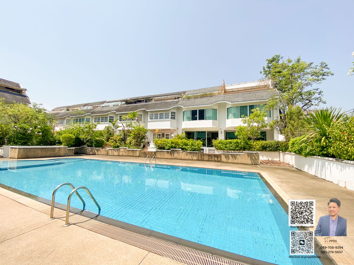 For SaleHome OfficeSukhumvit, Asoke, Thonglor : Modern Corner Townhouse for Sale in Thonglor