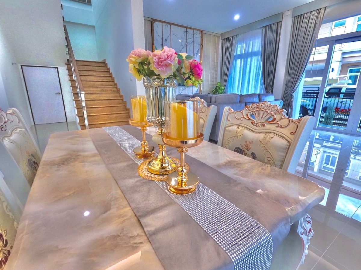 HouseBuri Ram : Luxury House for Sale in Muang Buriram, Installing payment applies.