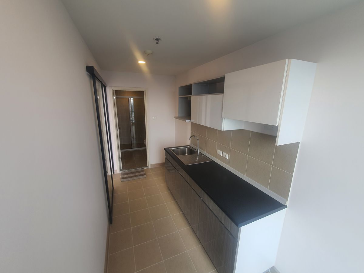 ขายคอนโดปิ่นเกล้า จรัญสนิทวงศ์ : คอนโด ห้องมุม 83.9 ตารางเมตร, เป็นส่วนตัว เนื้อที่เยอะ, ศุภาลัย ลอฟท์ สถานีแยกไฟฉาย, ห้องใหม่ไม่เคยอยู่, วิวระเบียงไม่มีตึกบัง อากาศดี, ห่างรถไฟฟ้า สถานีแยกไฟฉาย เพียง 350 เมตร