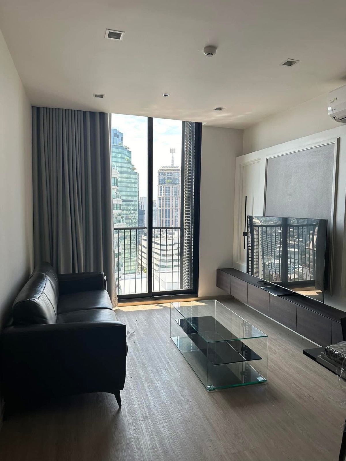 For RentCondoSukhumvit, Asoke, Thonglor : ❤️❤️NOPLLE State 39 Line Tel 0859114585 ❤️1 Sleep 1 water 1 Parking 41 sqm, Floor 32 Fully Furnished, 32 floors, see EMSPHERE only 39,000 per month. All new electrical appliances Complete everything, Smart TV, 65 inches, King Size bed, refrigerator, centr