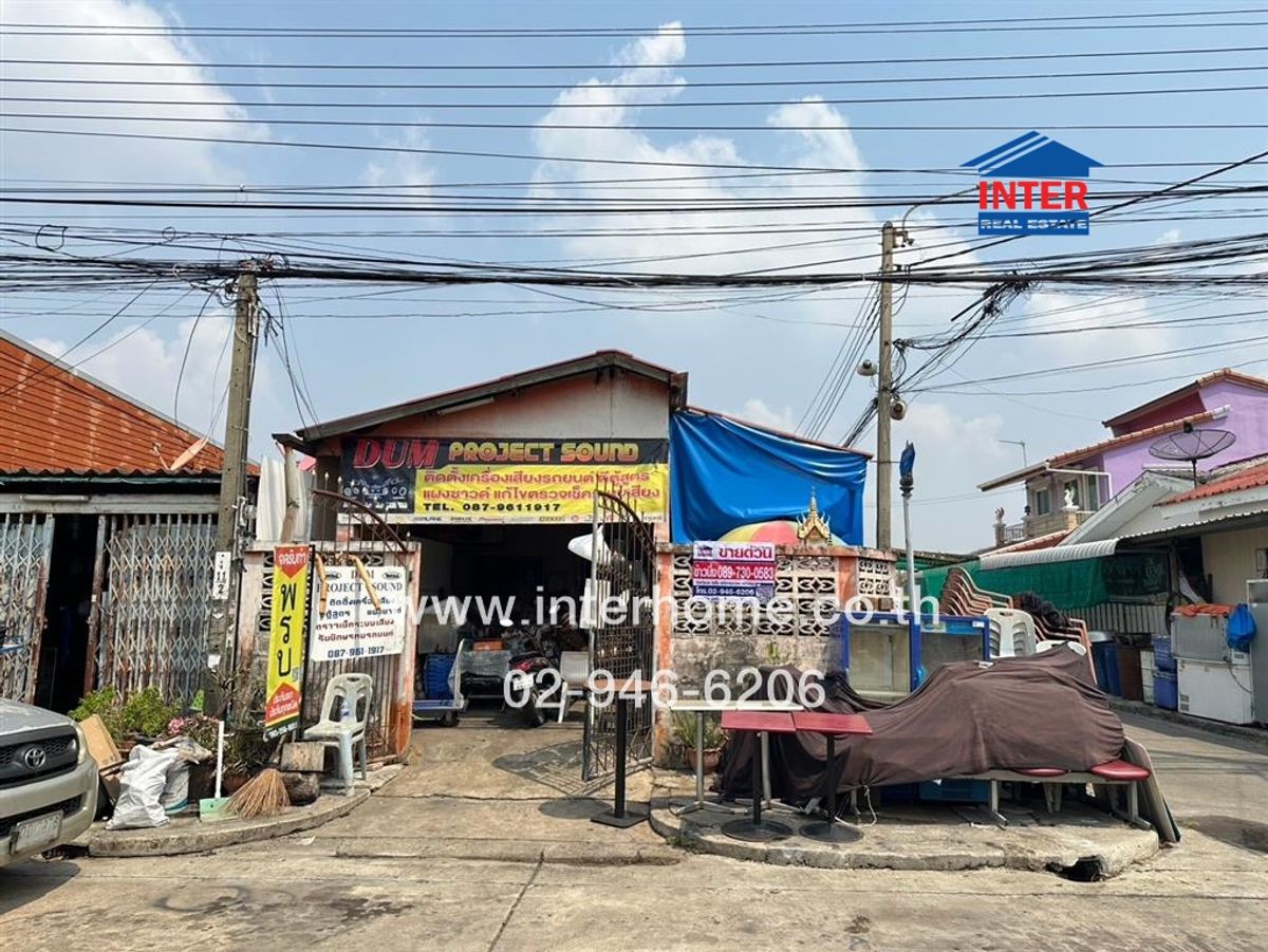ขายทาวน์โฮมลาดกระบัง สุวรรณภูมิ : ทาวน์เฮ้าส์ 1 ชั้น 32.2 ตร.ว. โครงการเคหะชุมชนร่มเกล้า ซอยเคหะร่มเกล้า6 แยก10 ถนนเคหะร่มเกล้า ถนนร่มเกล้า เขตลาดกระบัง กรุงเทพมหานคร