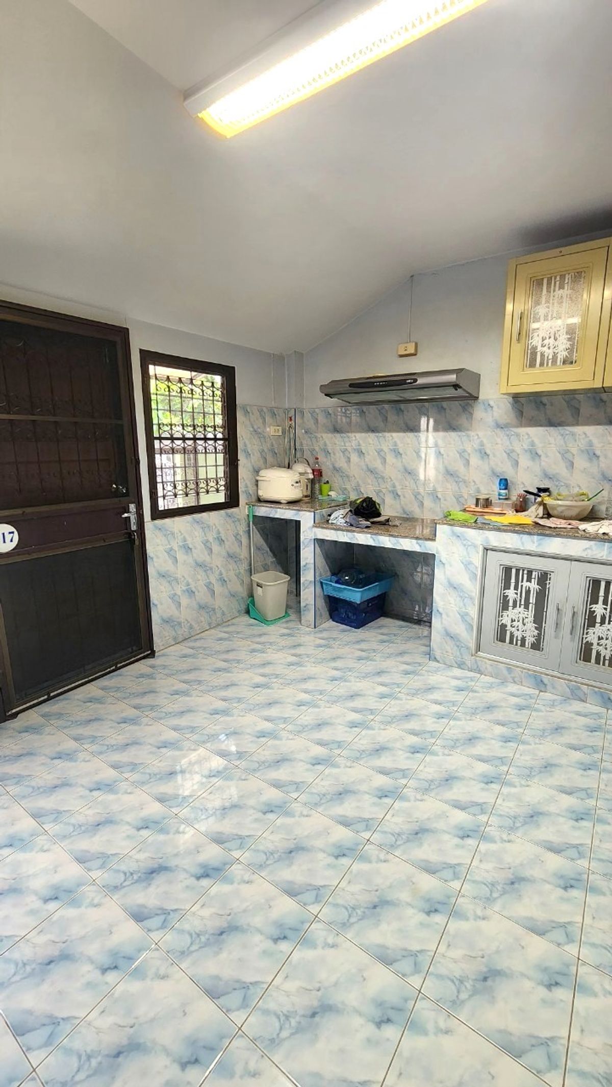 ขายบ้านมีนบุรี-ร่มเกล้า : ขายด่วน บ้านเดี่ยว 50 ตร.ว หมู่บ้านสัมมากร รามคำแหง 112 พร้อมเข้าอยู่