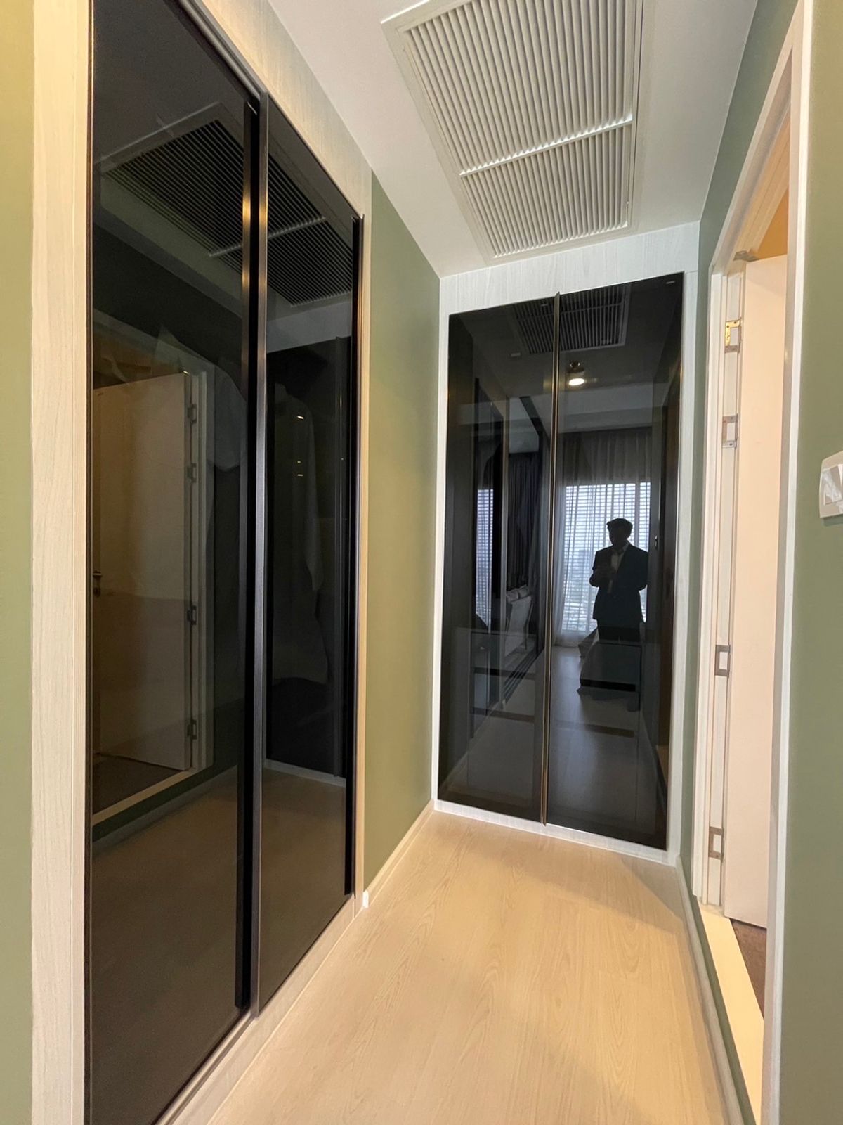 For SaleCondoKasetsart, Ratchayothin : 🌟 Massarine Condo for sale, Ratchayothin, next to BTS 0 meters, decorated 33.34 sq.m. 📲 𝟎𝟔𝟒-𝟕𝟗𝟒𝟒𝟐𝟔𝟑 (Khun Nam)