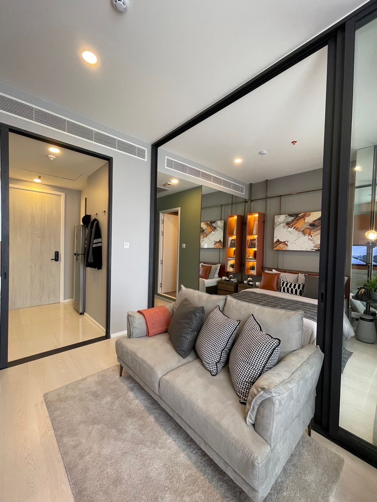For SaleCondoKasetsart, Ratchayothin : 🌟 Massarine Condo for sale, Ratchayothin, next to BTS 0 meters, decorated 33.34 sq.m. 📲 𝟎𝟔𝟒-𝟕𝟗𝟒𝟒𝟐𝟔𝟑 (Khun Nam)