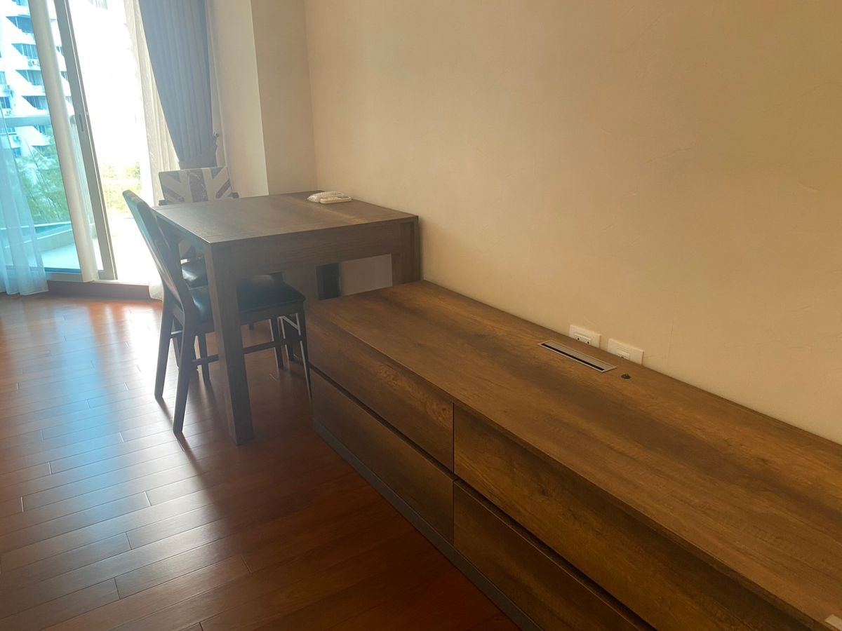 For SaleCondoPattaya, Bangsaen, Chonburi : For Sale Condo The Palm Wongamat Beach Front Pattaya (S03-1997S)