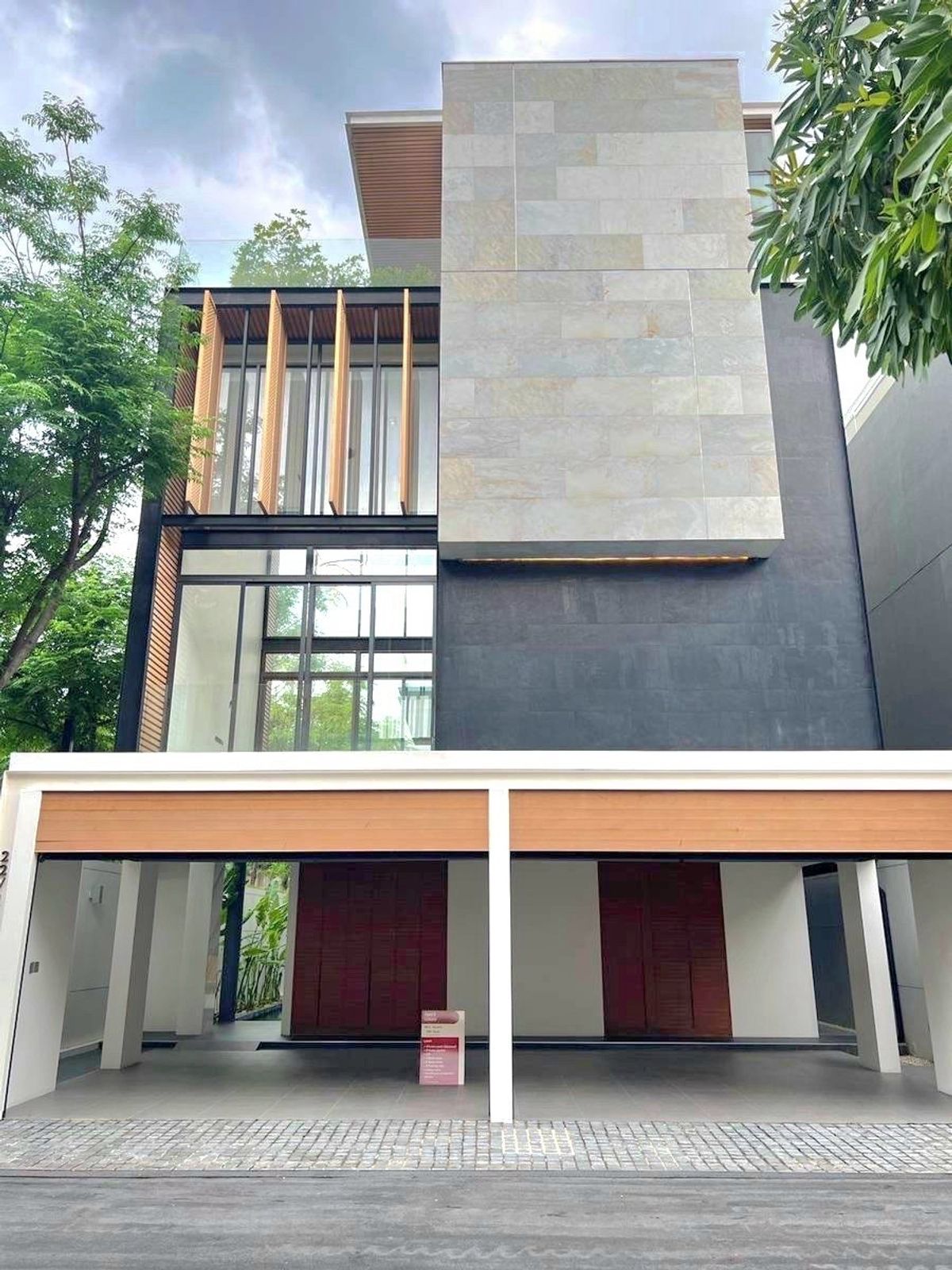 For SaleHouseKaset Nawamin,Ladplakao : Sell ​​#House, The Primary V 📞066-165-9828 Next to the Yai Prasert Manukit Road 29 (Soi Manalap) #Near Ekamai Ramintra Expressway #Nawamin area