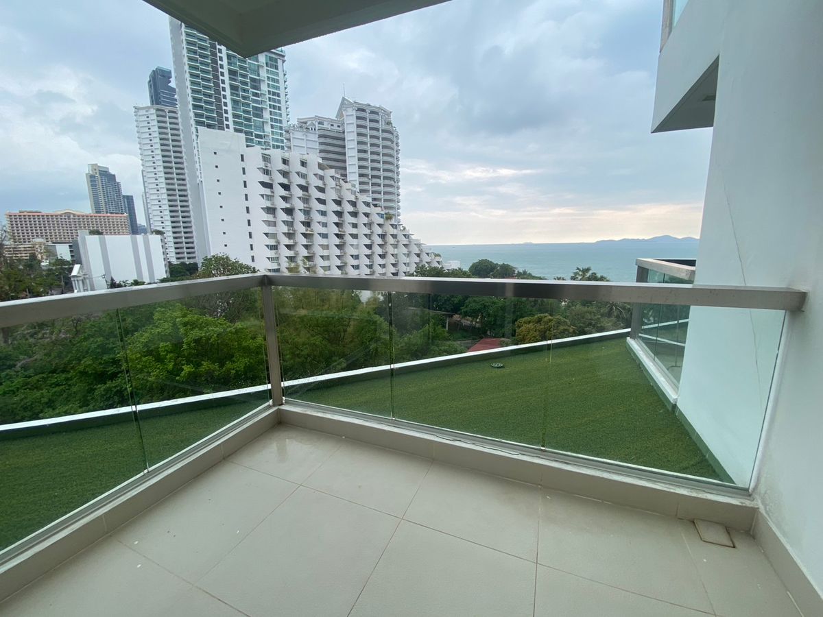 For SaleCondoPattaya, Bangsaen, Chonburi : For Sale Condo The Palm Wongamat Beach Front Pattaya (S03-1997S)