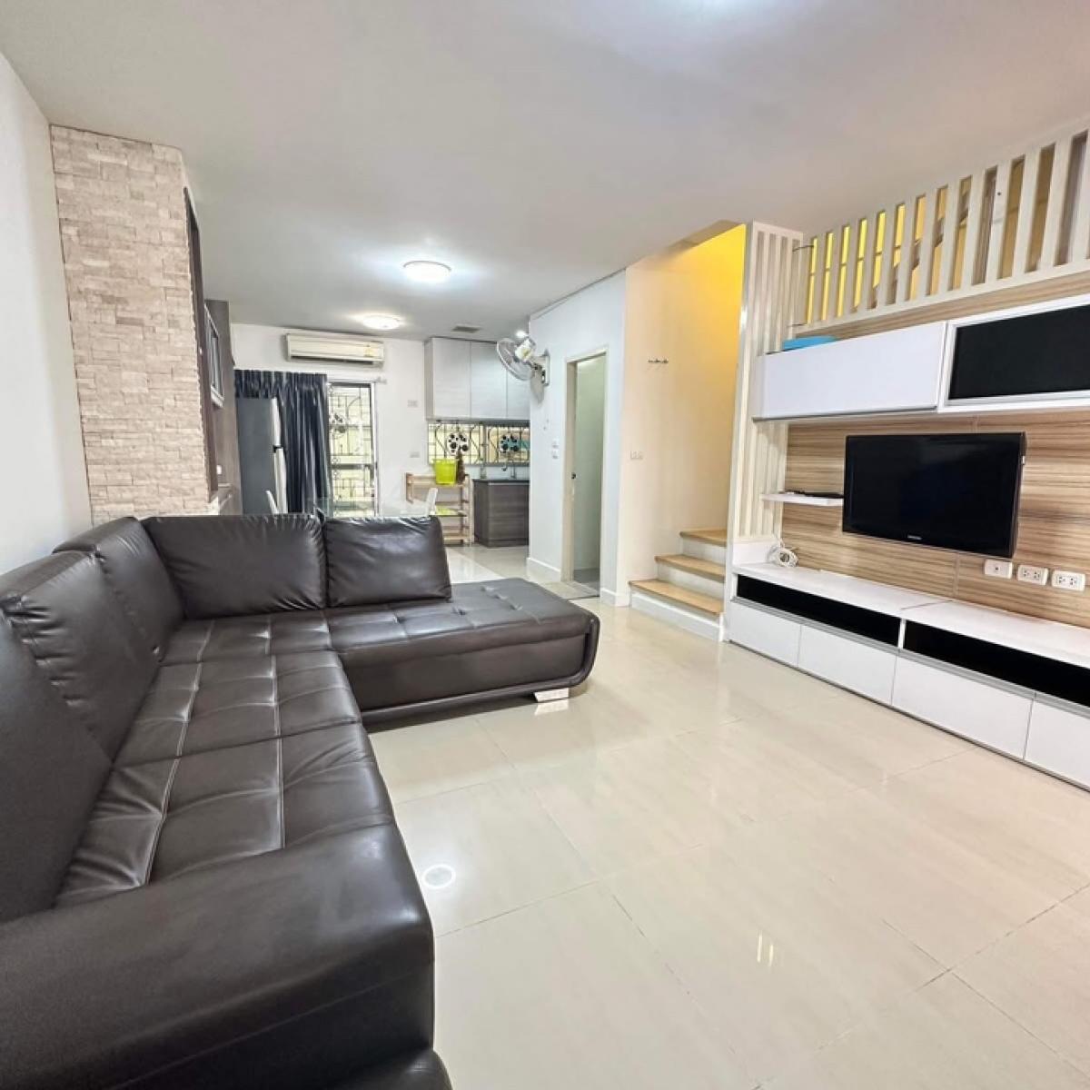 For SaleTownhomeKaset Nawamin,Ladplakao : 3 -story townhome for sale, Town Plus Village Kaset-Nawamin