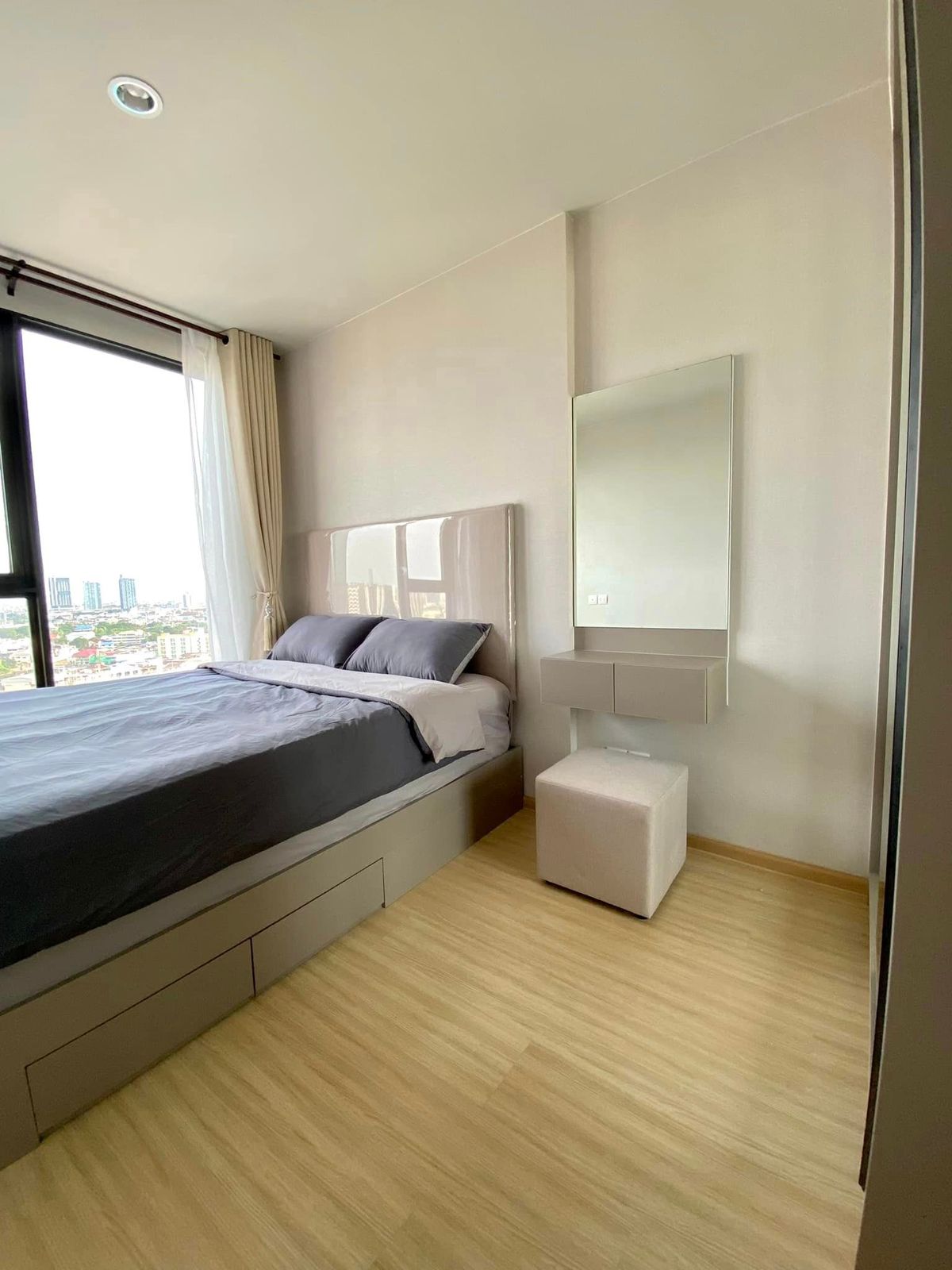 ขายคอนโดท่าพระ ตลาดพลู วุฒากาศ : The Privacy Thaphra Interchange【𝐒𝐄𝐋𝐋 & 𝐑𝐄𝐍𝐓】🔥คอนโดวิวเมืองสวย Minimal & Cozy – คอนโดสไตล์อบอุ่น ผ่อนคลาย🔥 ติดต่อไลน์ไอดี: @hacondo