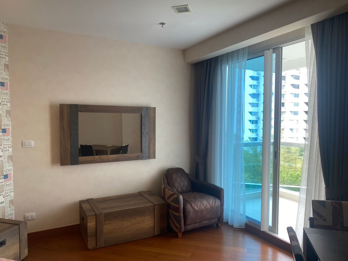 For SaleCondoPattaya, Bangsaen, Chonburi : For Sale Condo The Palm Wongamat Beach Front Pattaya (S03-1997S)