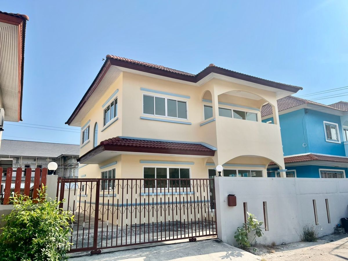 For SaleHouseEakachai, Bang Bon : 2 storey detached house, Arun Thong Bang Bon Village 3, Soi 1, Size 50 square wah, 4 bedrooms, Bang Bon Nuea Subdistrict, Bang Bon District, Bangkok