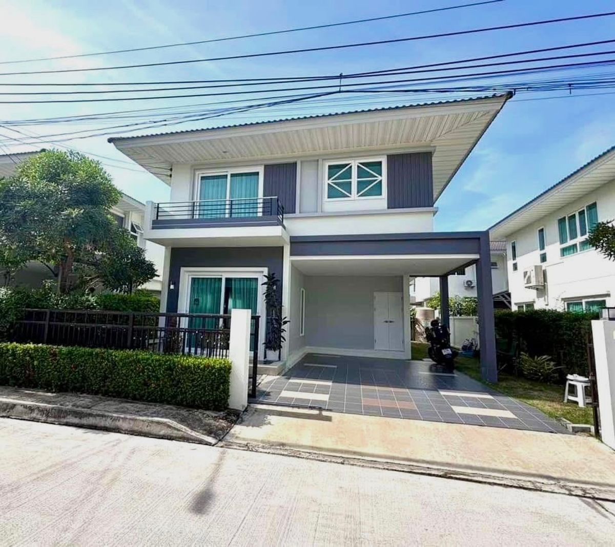 ขายบ้านลาดกระบัง สุวรรณภูมิ : ขายบ้านสวยใหม่ แถมเฟอร์ฯและเครื่องใช้ไฟฟ้า ศุภาลัยไพร์ด บางนา-ลาดกระบัง