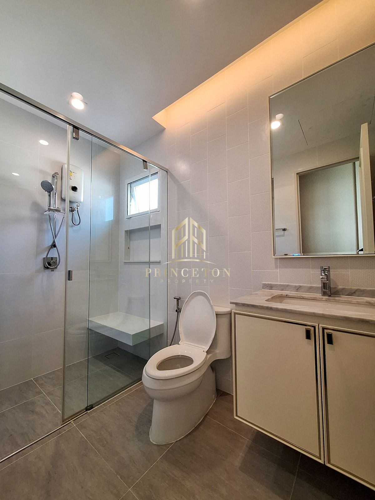 บ้านบางนา แบริ่ง ลาซาล : ขายหรือเช่า นันทวัน บางนา กม.7 📞092-4252445  Nantawan Bangna Km. 7