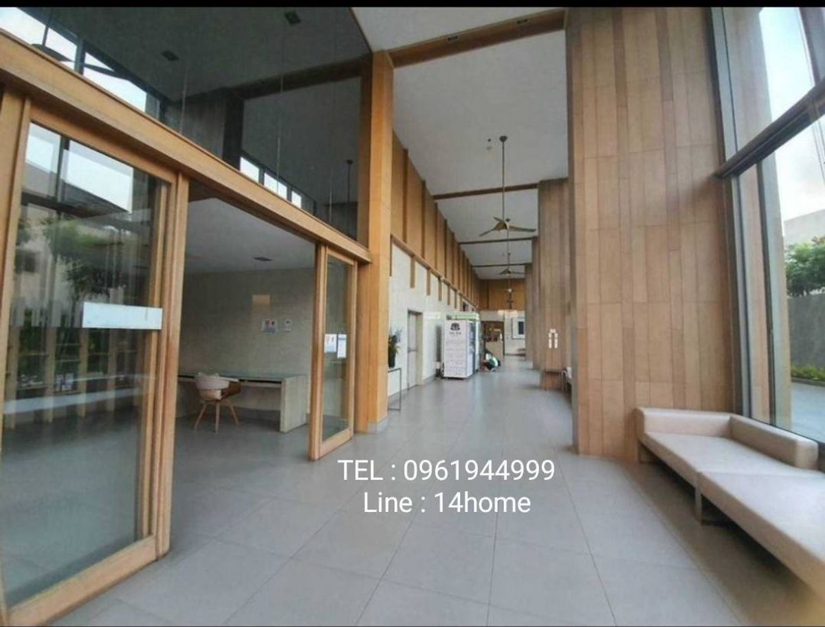 For SaleCondoRathburana, Suksawat : Condo for sale 25.29 sqm. Issi suksawat, 17th floor, the room is super private. The high view near Big C Bang Pakok Silamark, B. Jur Hospital, Bang Pakok Witthayakhom School, Inquire 096194999
