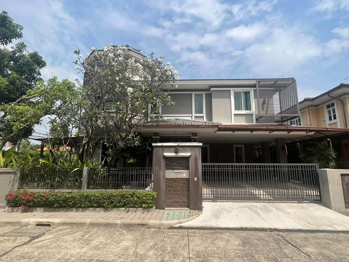 For RentHouseLadkrabang, Suwannaphum Airport : Golden nakara house for rent