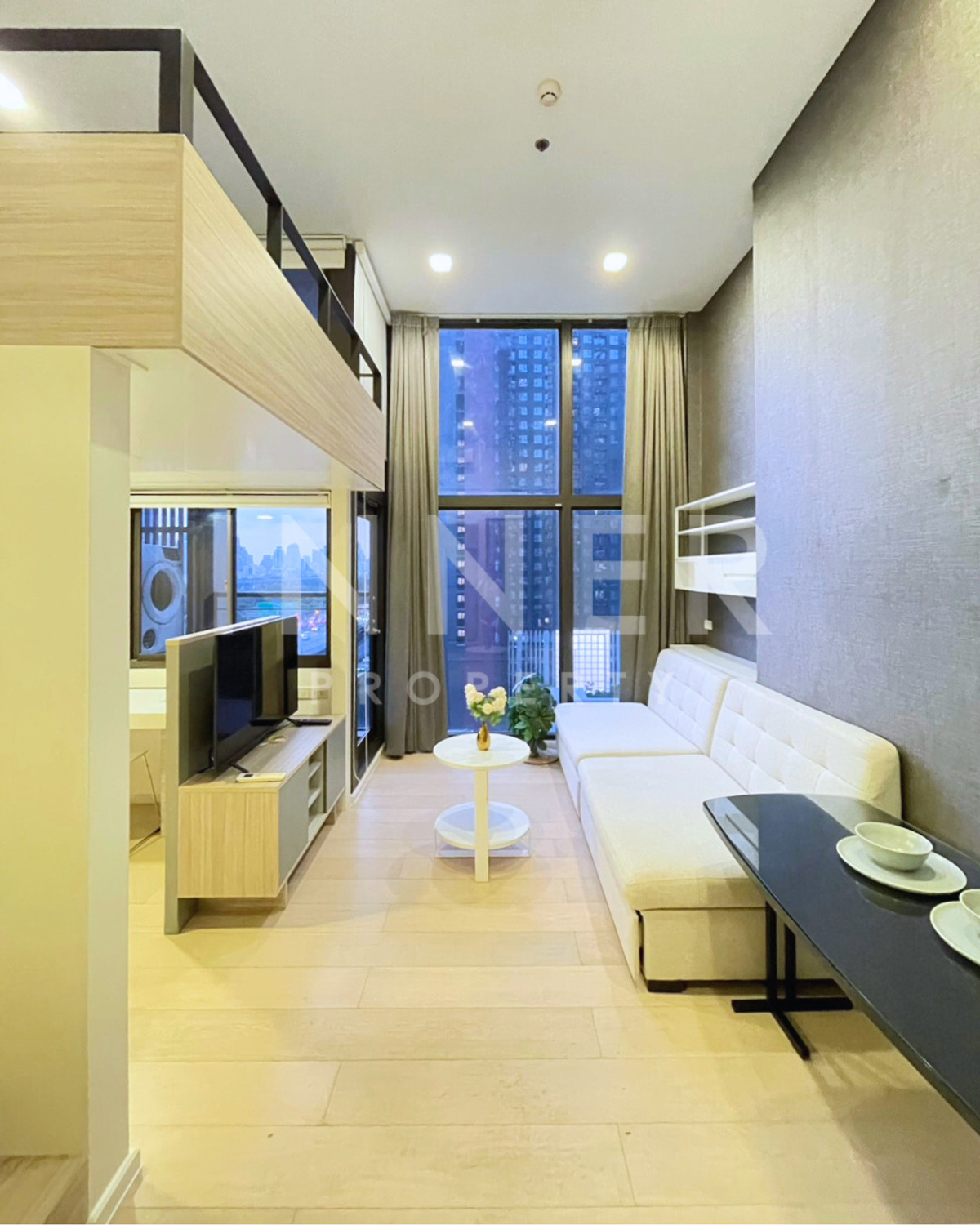 For RentCondoRama9, Petchburi, RCA : ✨Good Price!! 🚉🏙️ (For Rent) Chewathai Residence Asoke