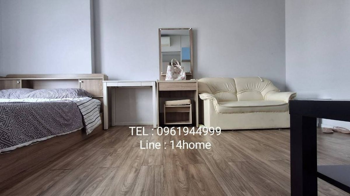 For SaleCondoRathburana, Suksawat : Condo for sale 25.29 sqm. Issi suksawat, 17th floor, the room is super private. The high view near Big C Bang Pakok Silamark, B. Jur Hospital, Bang Pakok Witthayakhom School, Inquire 096194999