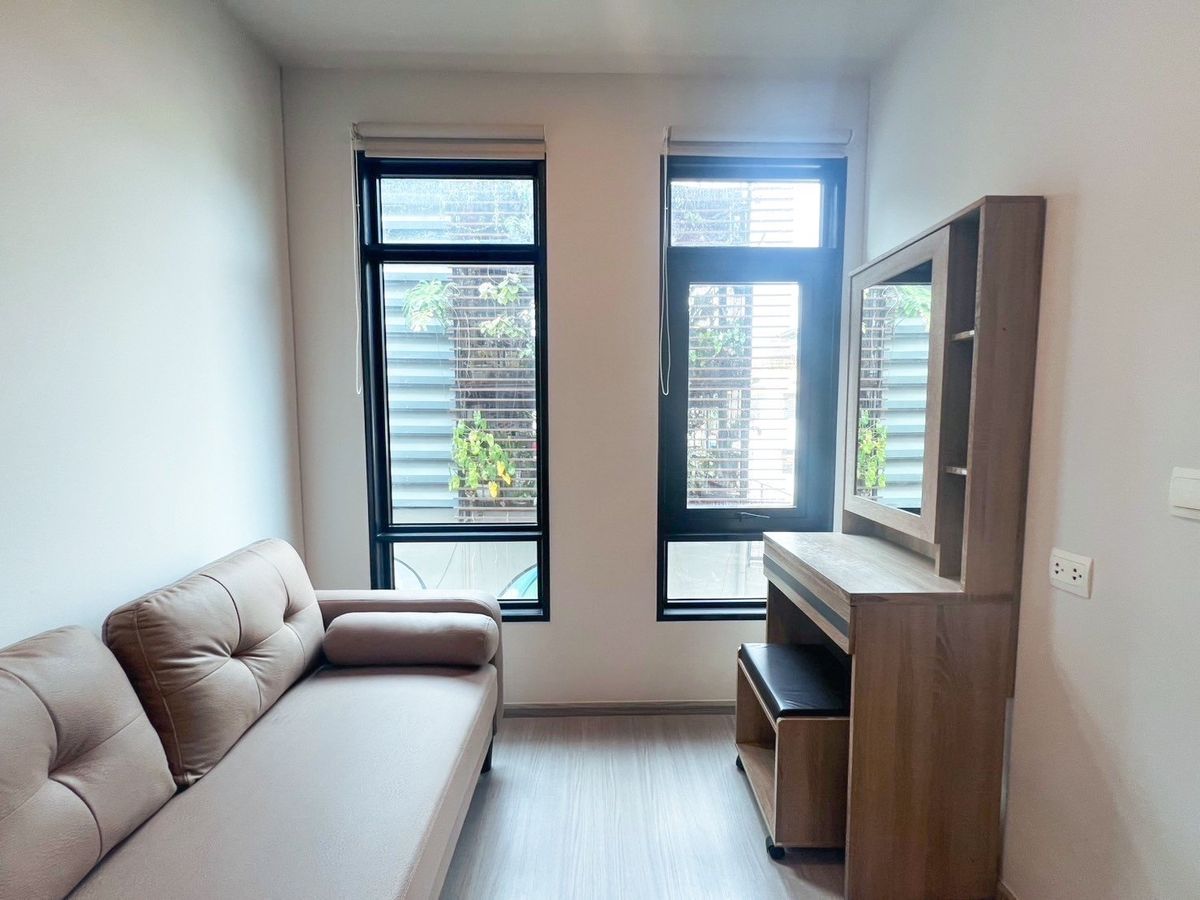 For SaleCondoRama9, Petchburi, RCA : Selling very cheap 2.5 million Aspire Asoke Ratchada near SWU