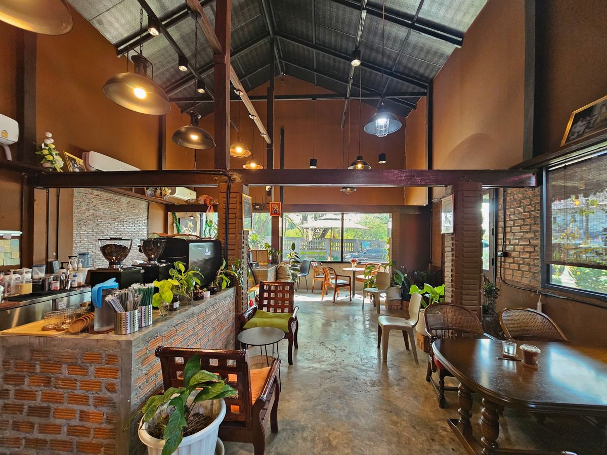 ขายร้านค้า/ตลาดนัดขอนแก่น : ขายกิจการคาเฟ่วินเทจ ทำเลทอง ใกล้มหาวิทยาลัยขอนแก่น รพ.ศรีนครินทร์