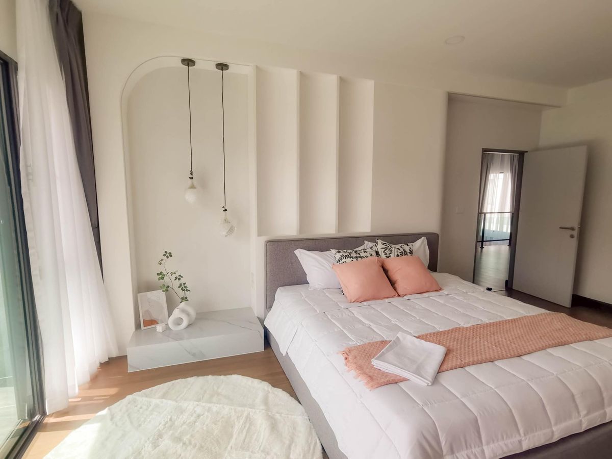For RentHouseBangna, Bearing, Lasalle : 🔥 (Rental) Shock Price! ✨The City Bangna / 5 Bedroom (For Rent) / 5 Bedroom Code M088 