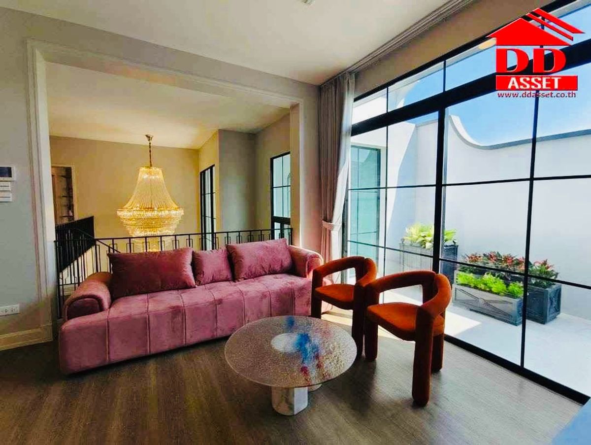 For RentHousePattanakan, Srinakarin : For Rent, Nanthawan, Rama 9, Krungthep Kreetha, Nantawan Rama 9 - Krungthep Kreetha Code: H8180