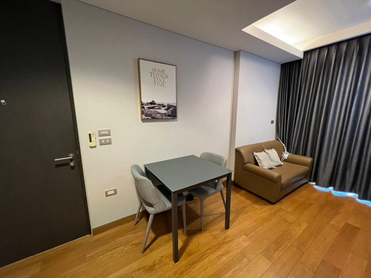 ให้เช่าคอนโดสุขุมวิท อโศก ทองหล่อ : 🔥ให้เช่าด่วน🔥คอนโดเดอะ ลุมพินี 24 แบบ 1 ห้องนอน ขนาด 31 ตร.ม. ชั้น 30 ชั้นสูง วิวโล่ง ใกล้MRTศูนย์สิริกิติ์