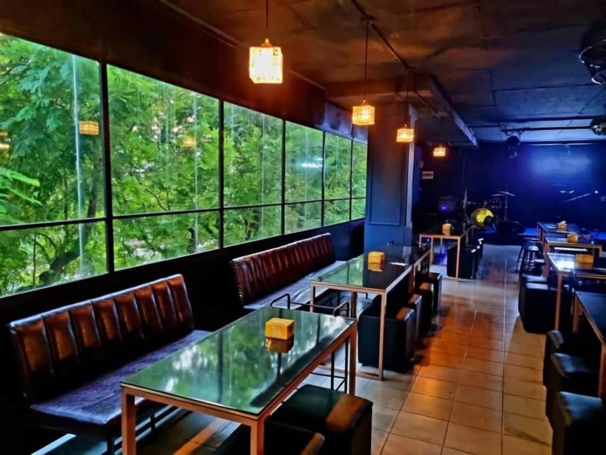 เซ้งอาคารพาณิชย์สาทร นราธิวาส : เซ้งตึกสาทร 5 ชั้น เช่าราคาถูก