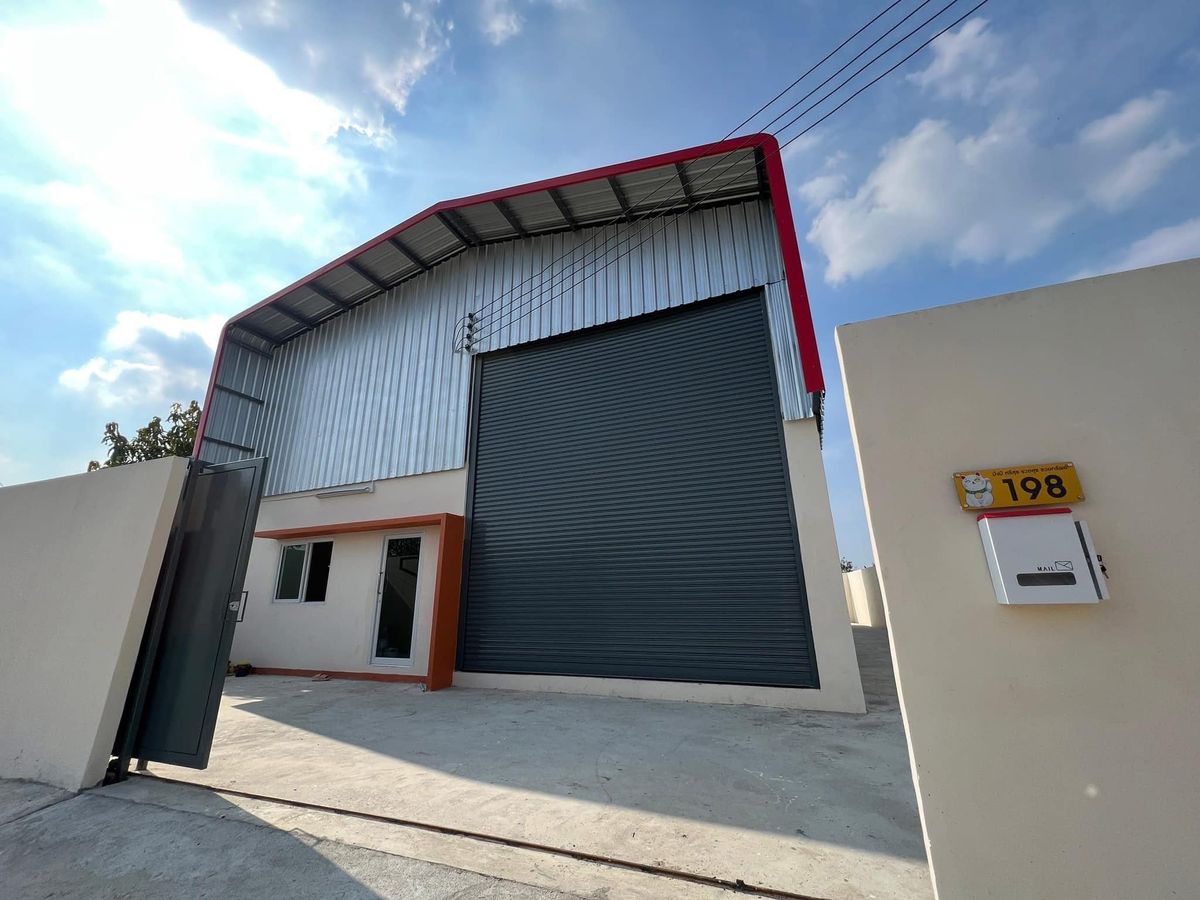 For RentWarehouseMahachai Samut Sakhon : Warehouse rental/office, Suan Luang Subdistrict, Krathum Baen District, Samut Sakhon area 180 sq.m.
